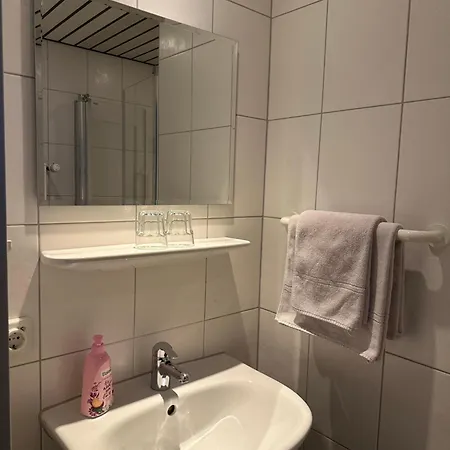 Am Vogelsanger Weg Hotel