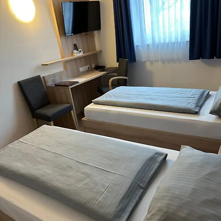 Hotel Am Vogelsanger Weg