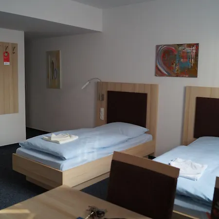 Am Vogelsanger Weg Hotel