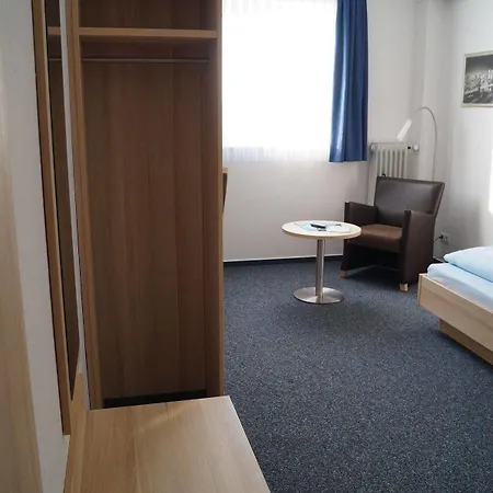 Hotel Am Vogelsanger Weg