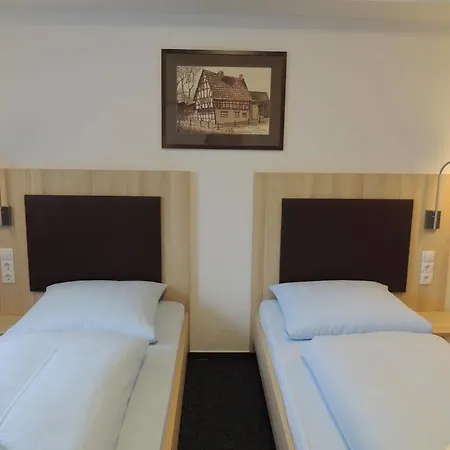 Am Vogelsanger Weg Hotel 3*