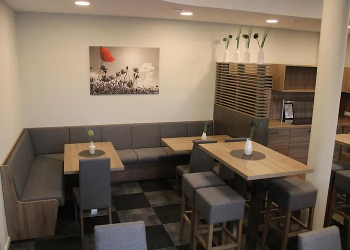 Отель Am Vogelsanger Weg