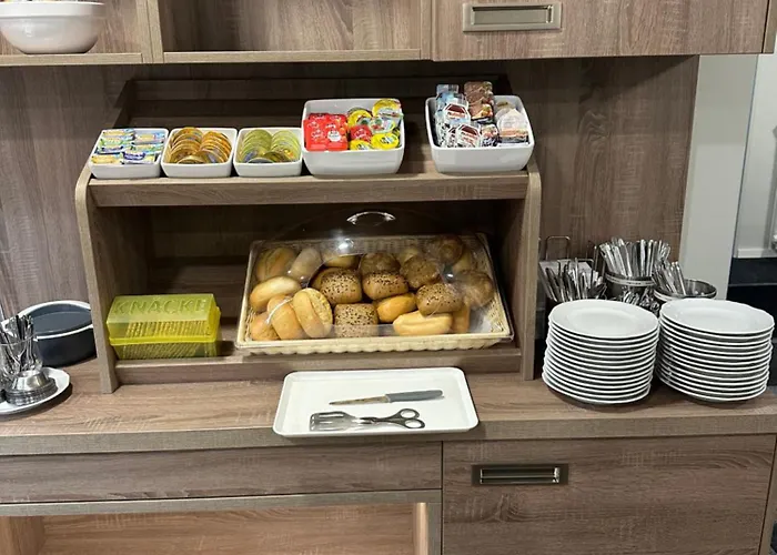 Am Vogelsanger Weg Hotel