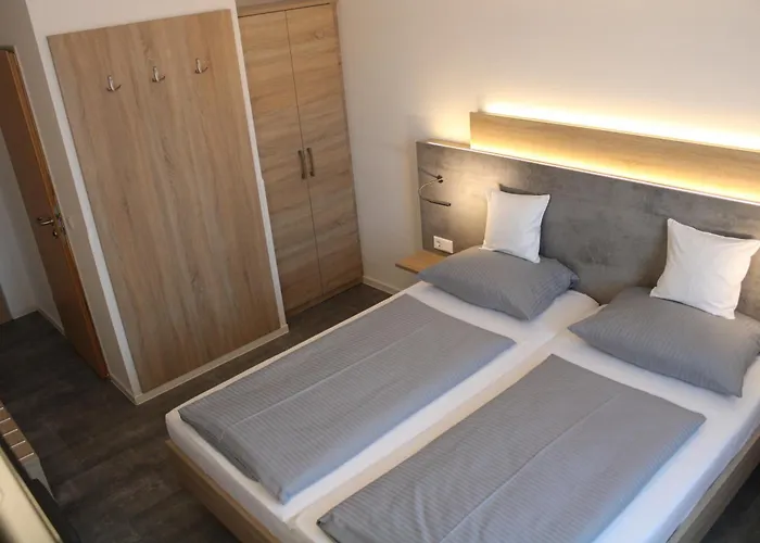 Am Vogelsanger Weg 3* Düsseldorf