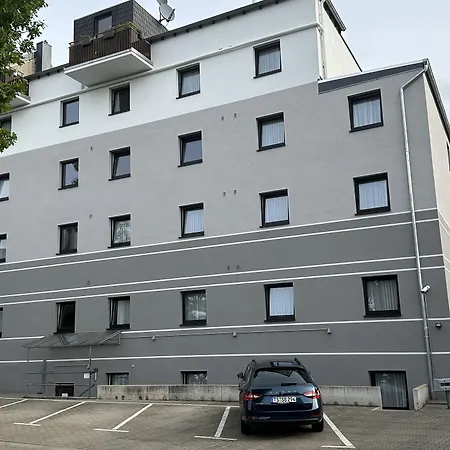 Am Vogelsanger Weg Hotel
