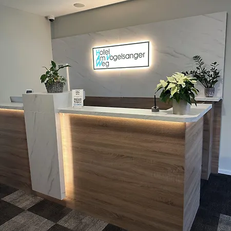 Hotel Am Vogelsanger Weg 3*