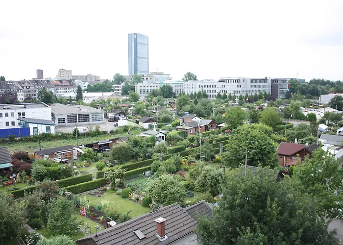 Am Vogelsanger Weg 3* Düsseldorf